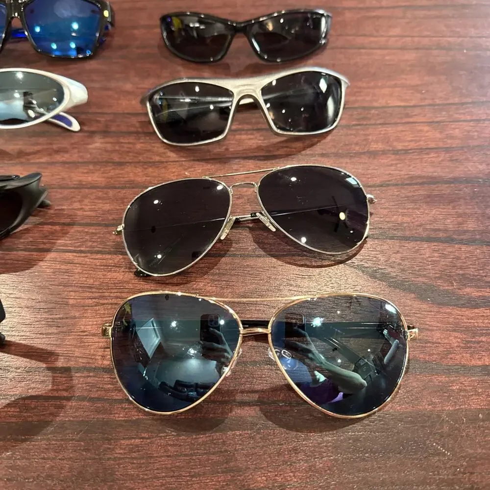 Lot of 12 - Men’s Sunglasses Hurley Maxx Xloop Prive Revaux Unbranded E34